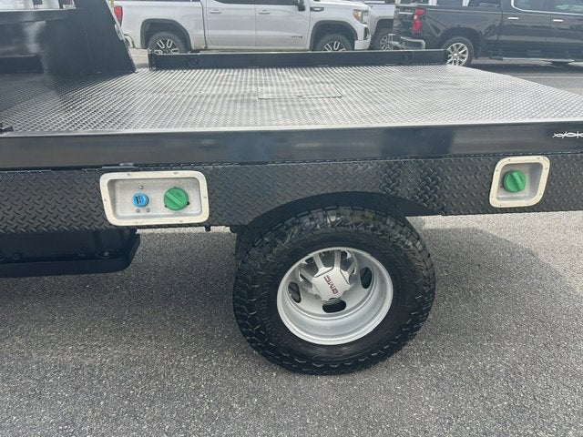 2025 GMC Sierra 3500 HD Chassis Cab Pro