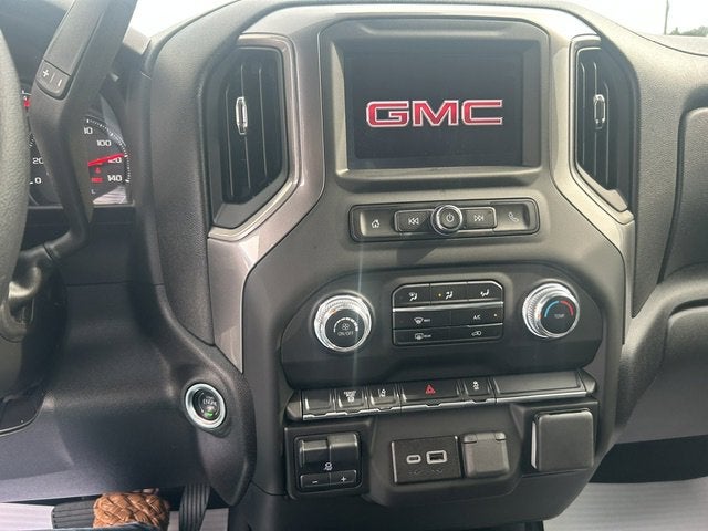 2025 GMC Sierra 3500 HD Chassis Cab Pro