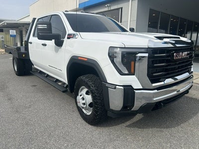 2025 GMC Sierra 3500 HD Chassis Cab Pro