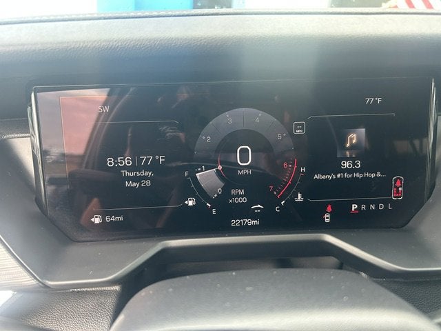 2024 GMC Acadia Elevation
