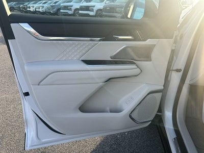 2025 GMC Acadia Denali