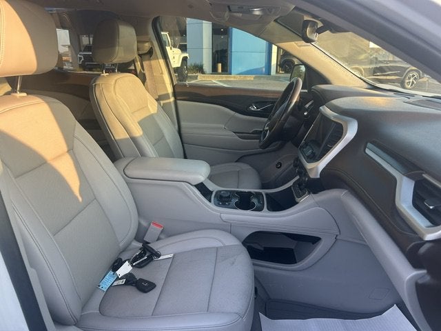 2021 GMC Acadia SLT