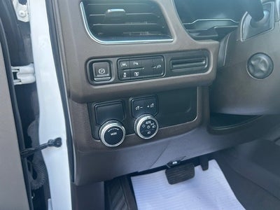 2022 GMC Yukon SLT