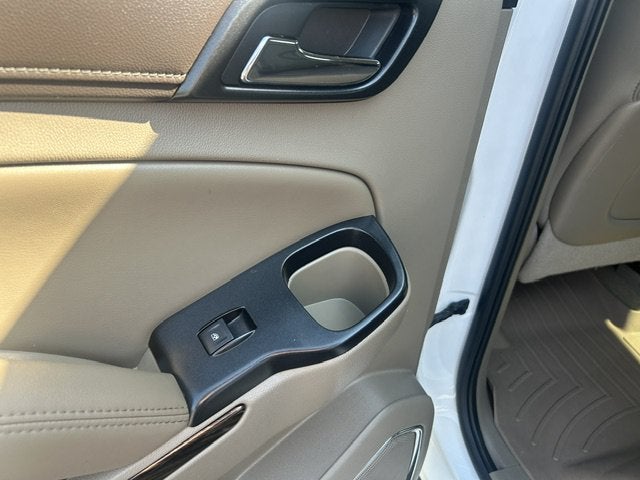 2016 GMC Yukon XL SLT
