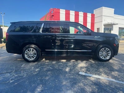 2021 GMC Yukon XL SLT