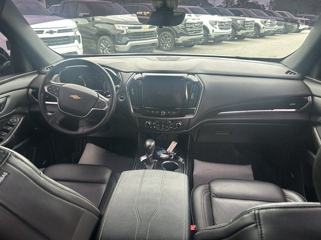 2022 Chevrolet Traverse LT Leather