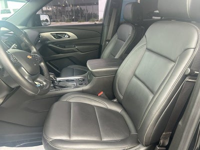 2022 Chevrolet Traverse LT Leather