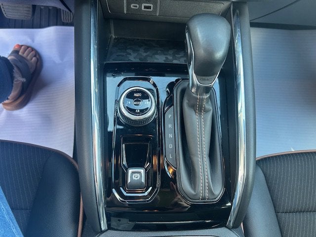 2024 GMC Canyon AT4