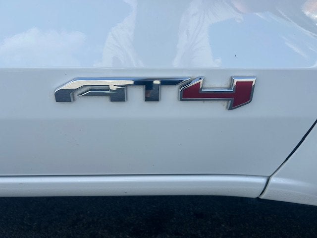 2024 GMC Canyon AT4