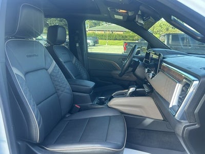 2024 GMC Canyon Denali