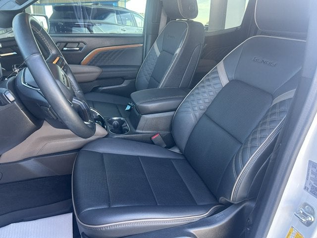 2024 GMC Canyon Denali