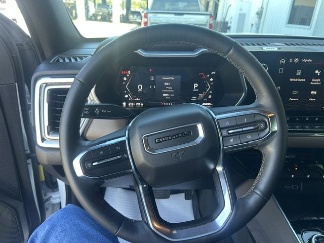 2024 GMC Canyon Denali