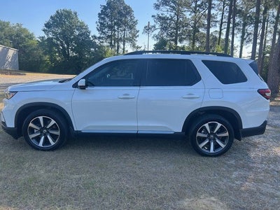 2024 Honda Pilot Touring