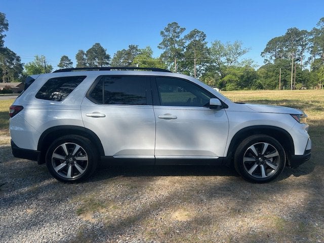 2024 Honda Pilot Touring
