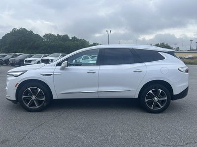 2022 Buick Enclave Essence