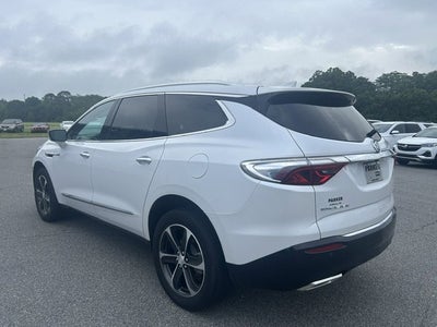 2022 Buick Enclave Essence