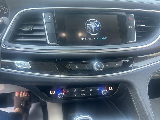 2018 Buick Enclave Essence