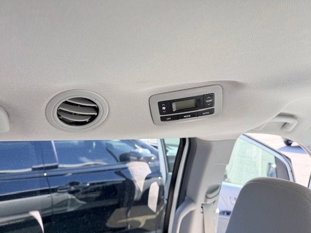 2016 Toyota Sienna L