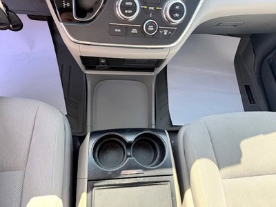 2016 Toyota Sienna L
