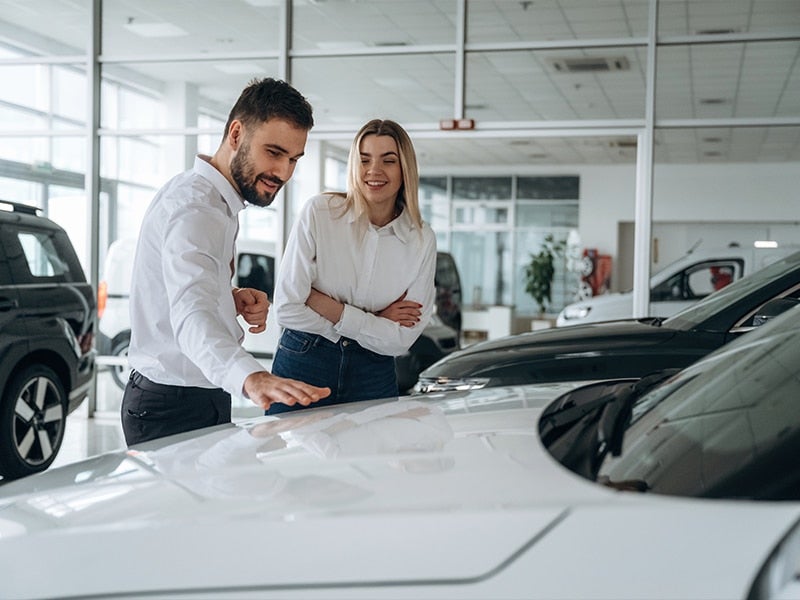 Parker GMC in ASHBURN GA customer shopping for new car